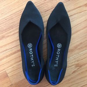 Black pointed Rothy’s